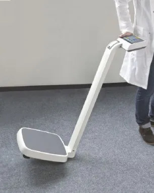 Personenwaage geeicht erhältlich - mit Stativ Kern MPE 250K100PM